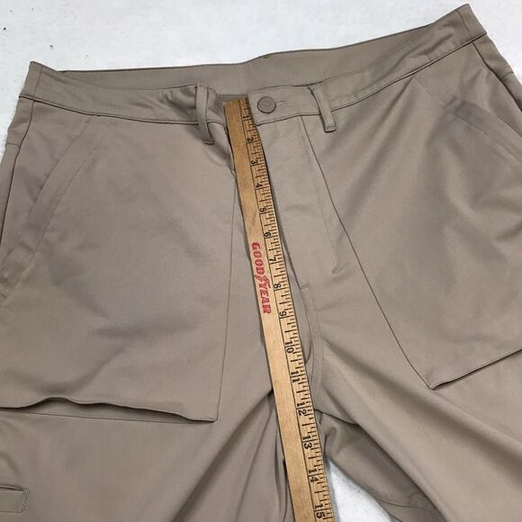 ALO YOGA Block Pants Men 38R (38x30) Beige Performance Stretch Casual - Picture 6 of 12